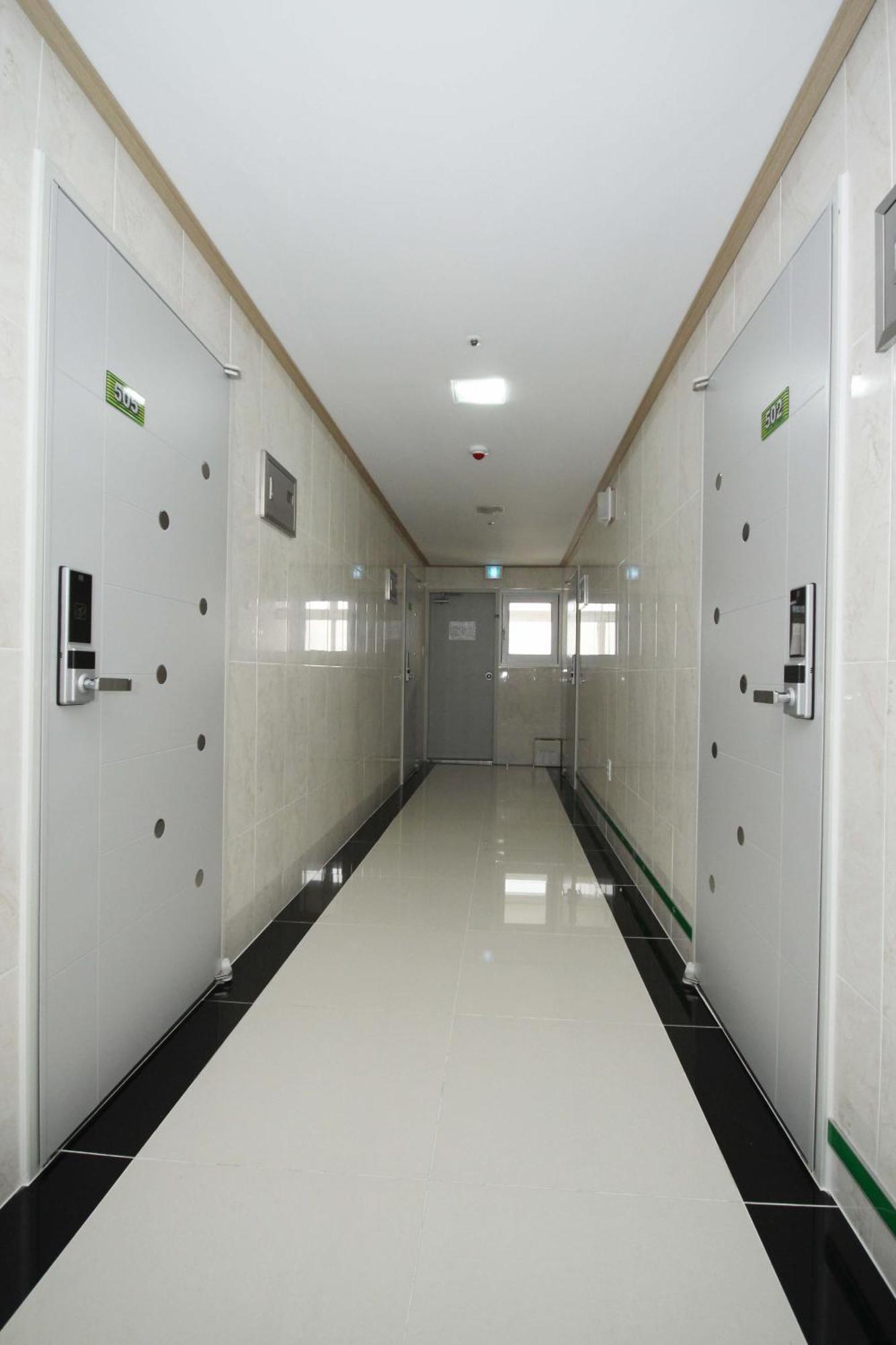 Hostel Boa Travel House Seoul Exterior foto