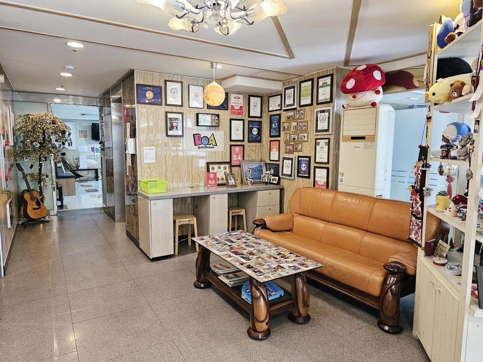 Hostel Boa Travel House Seoul Exterior foto