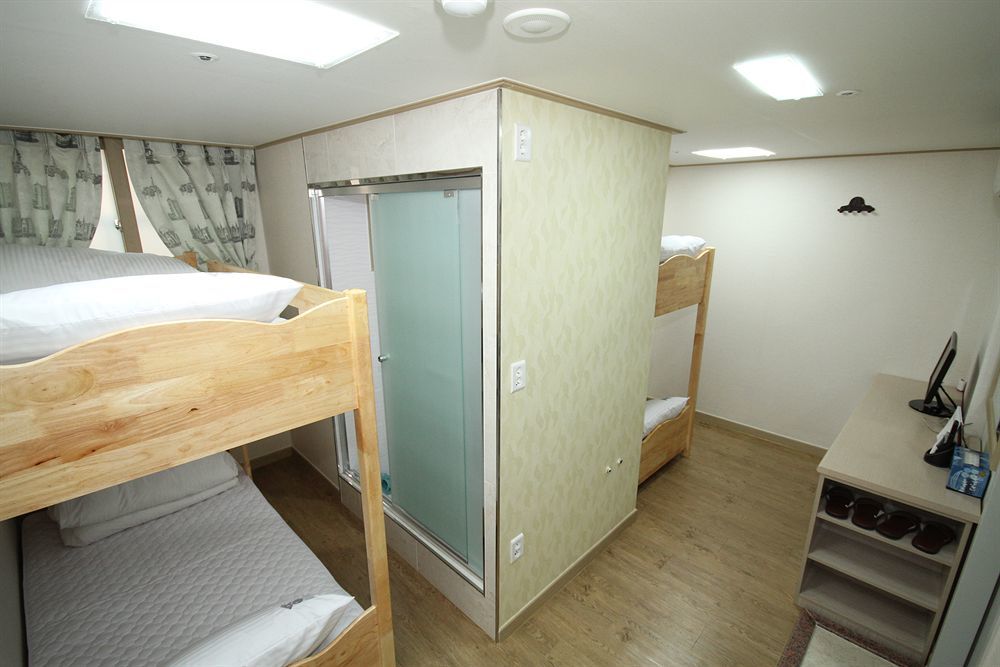 Hostel Boa Travel House Seoul Exterior foto