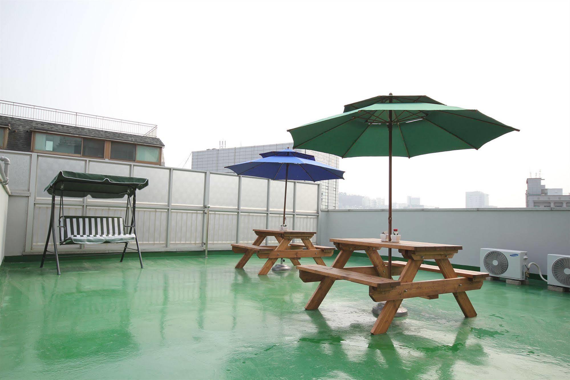 Hostel Boa Travel House Seoul Exterior foto